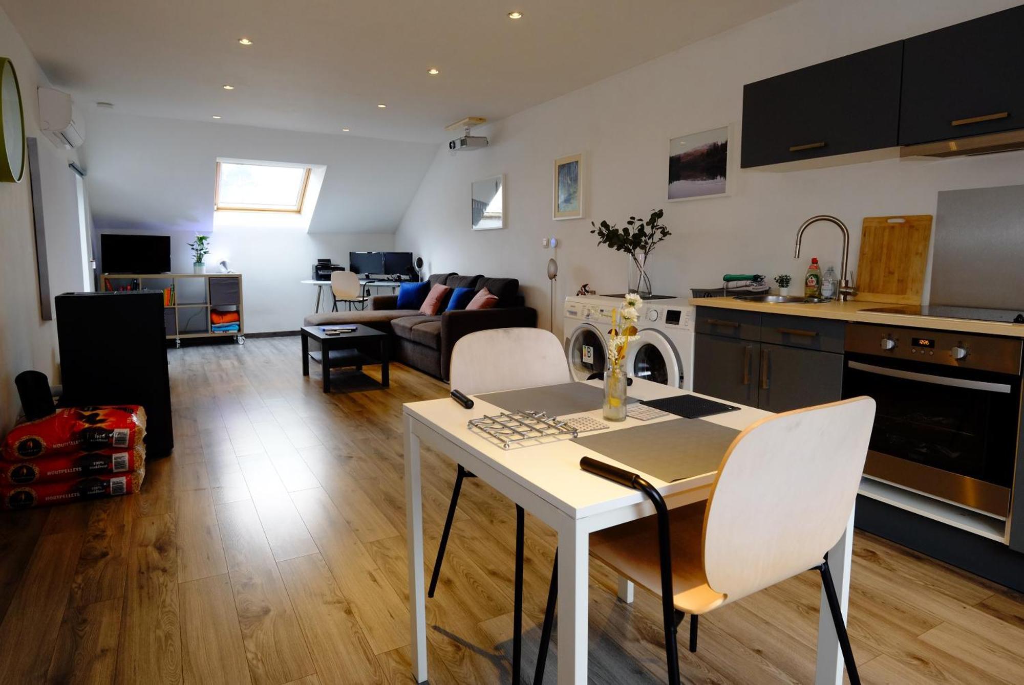 Https Appartement Andenne Buitenkant foto